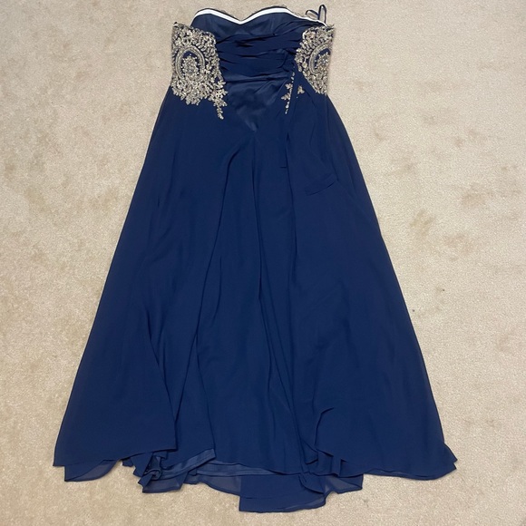 Royal Blue Prom Dress - Large - Picture 4 of 6